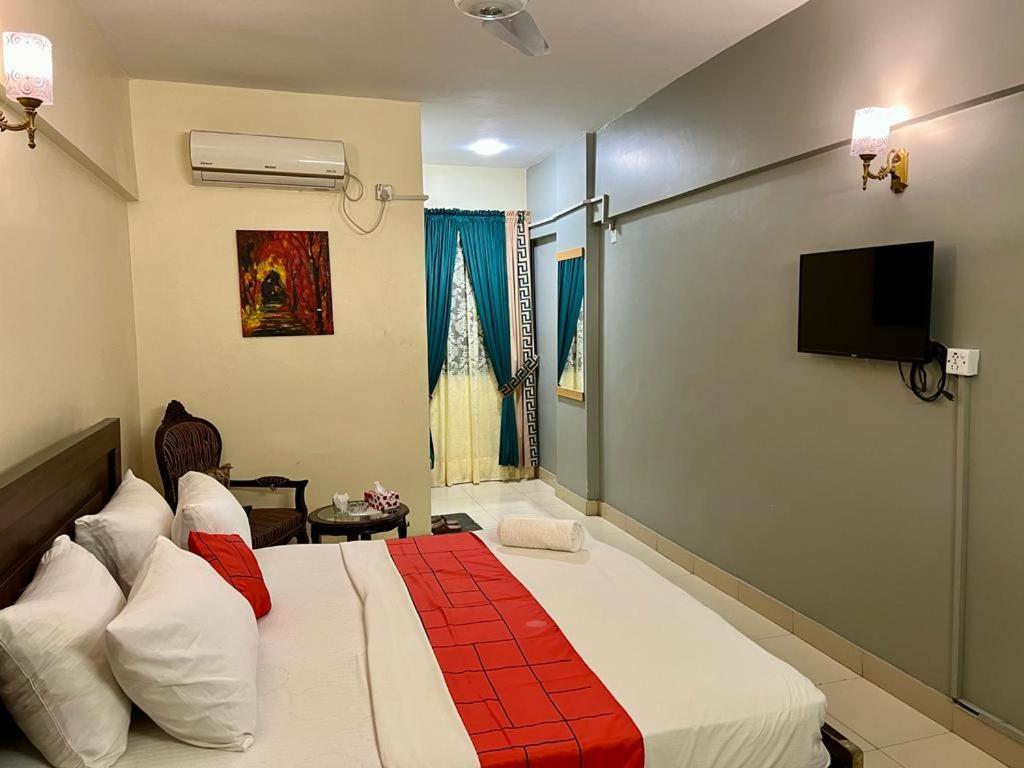 Hotel Rooms Dha Karaçi Dış mekan fotoğraf